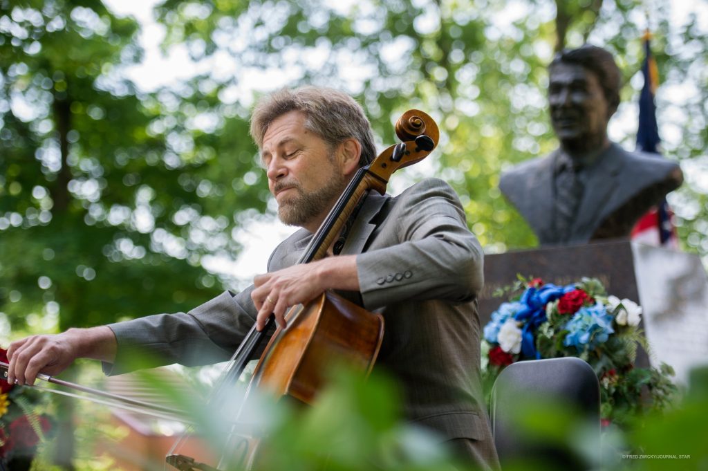 Carmel Symphony Orchestra Appoints Maestro David Commanday